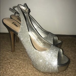 Fioni Silver Strappy 5 Inch Heel